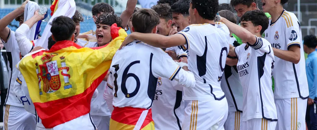 How to plan an international soccer tour for your team (10 steps)